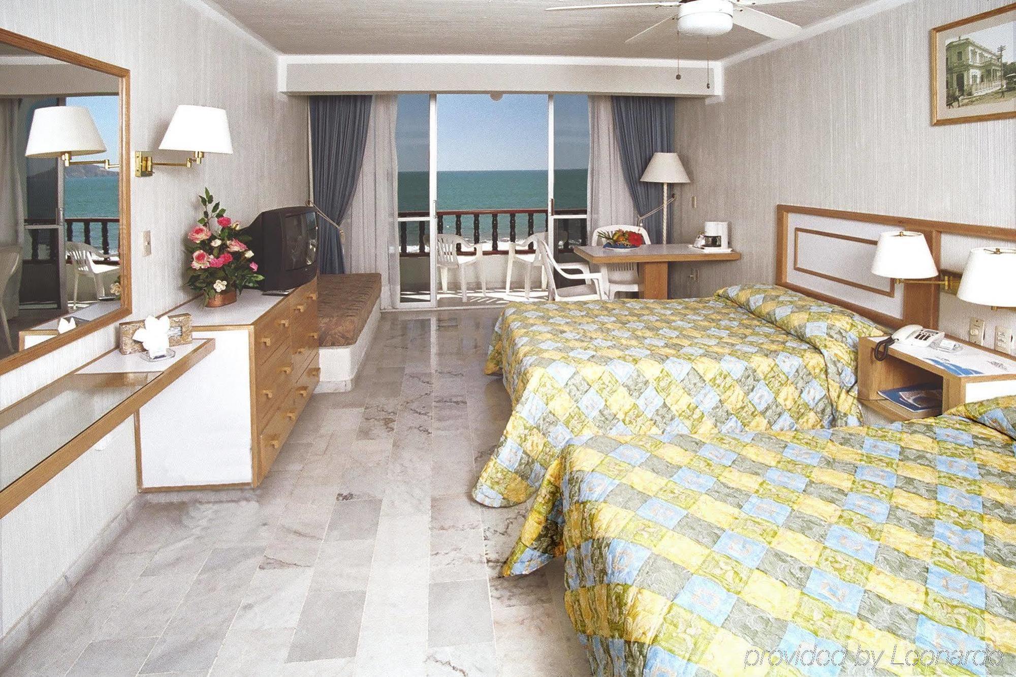 Hotel Aguamarina Mazatlán Szoba fotó